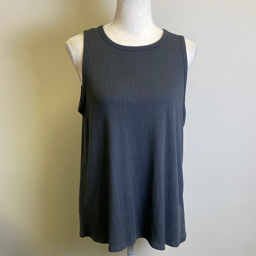 Sleeveless Black Ribbed Women's Top
